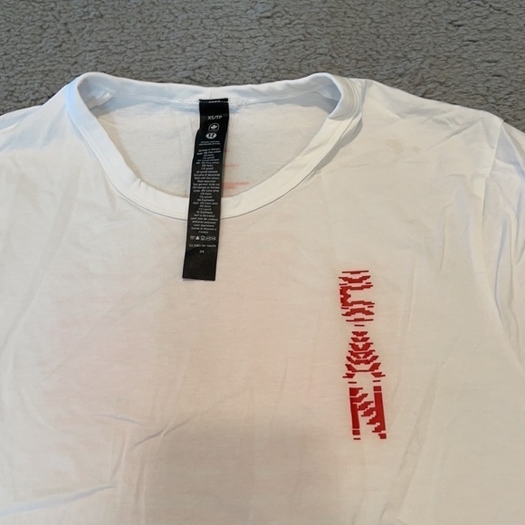 Lululemon EXTREMELY RARE TEAM CANADA OLYMPIC LOVE CREW Size XS - Picture 3 of 8